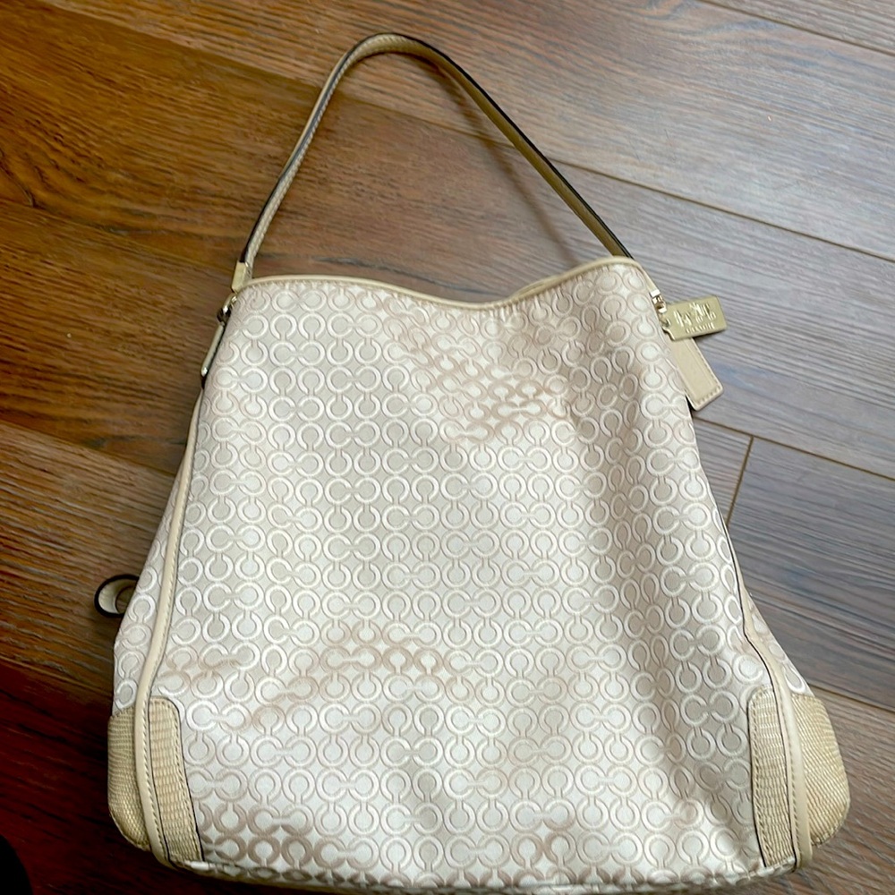 Coach Madison Op Optic Art Pearl Phoebe Shoulder Bag